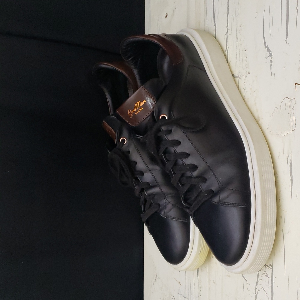 Men's Black Leather Sneakers with Brown Heel Accent